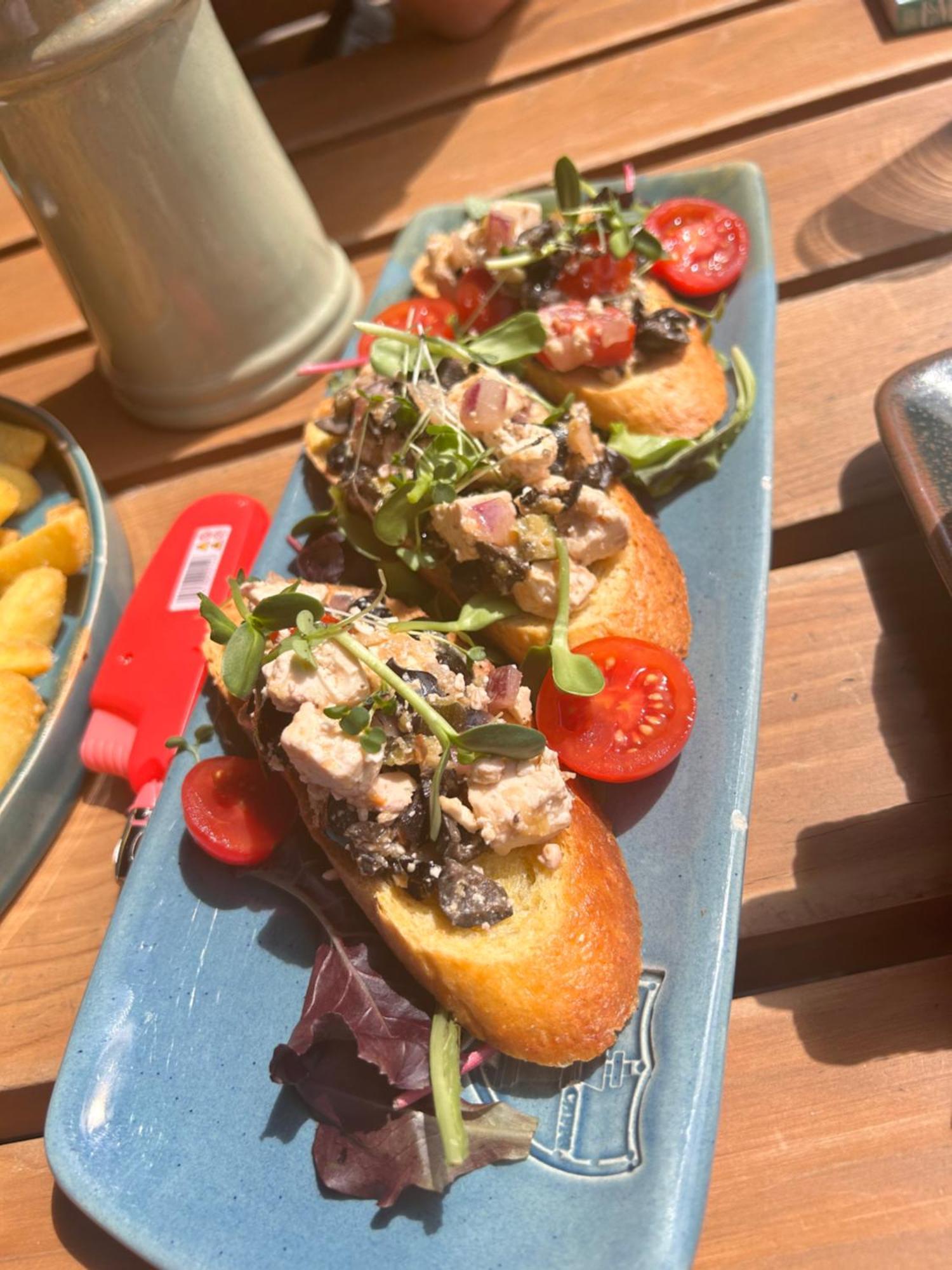 Noclegi I Restauracja Zodiak Szalsza Exteriör bild
